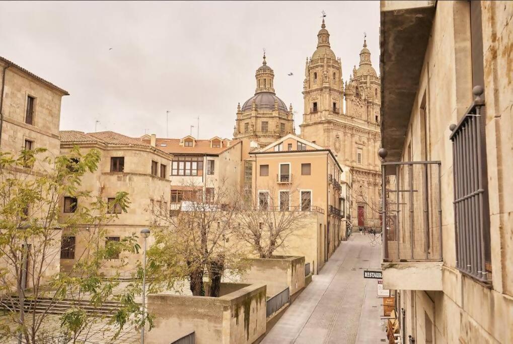 Apartamento Torre De La Clerecia Centro Lägenhet Salamanca Exteriör bild